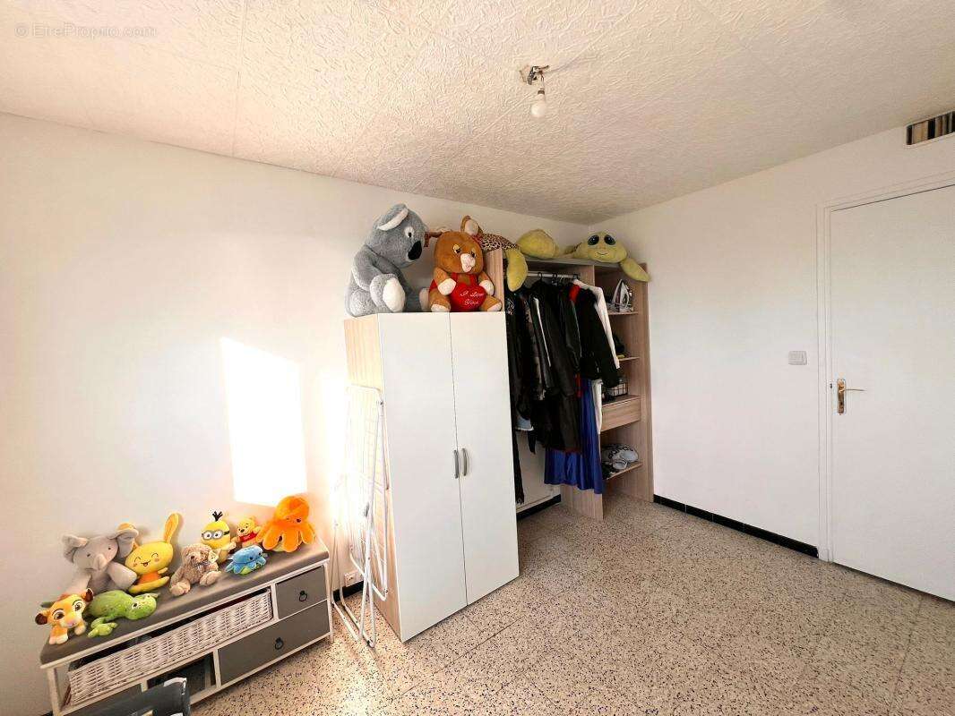 Appartement à MARSEILLE-15E