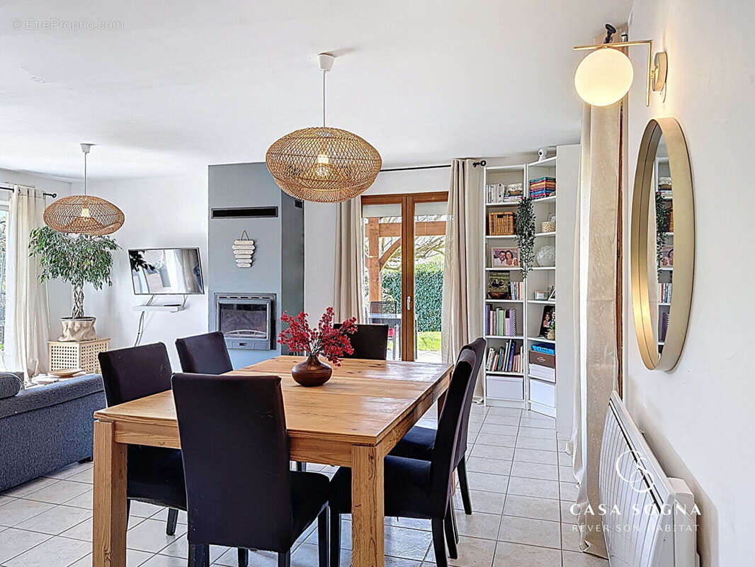 Maison à LE PERREON