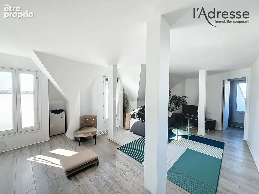 Appartement Neuilly-sur-seine 3 pièce(s) - photo 2