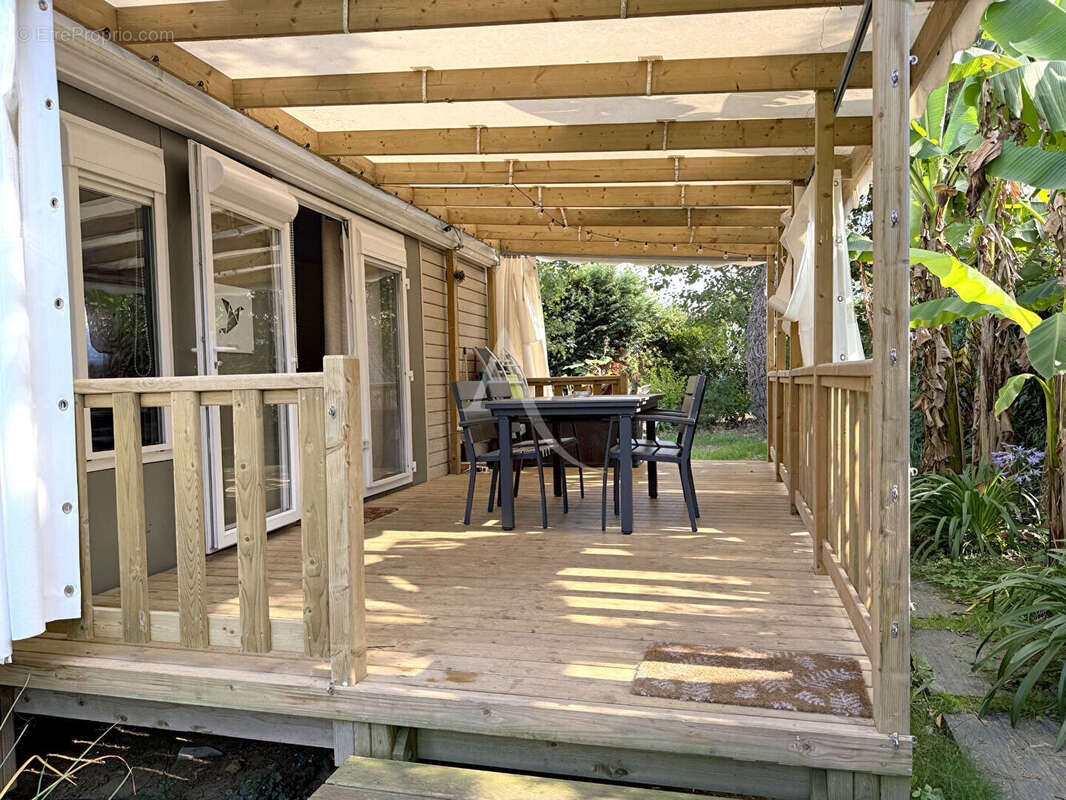 Maison à SAINT-CYR-EN-TALMONDAIS