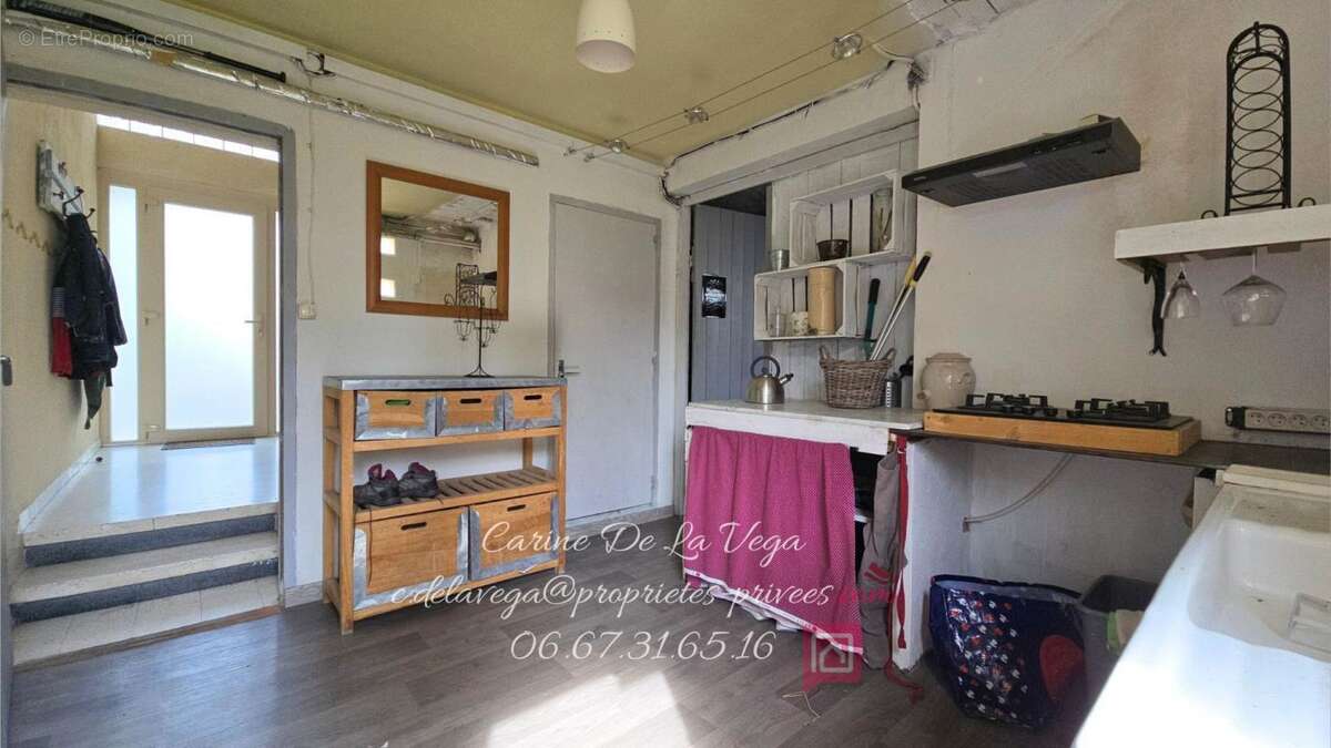 Maison à SAINT-THIBERY