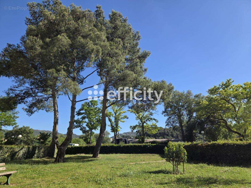 Appartement à AUBAGNE