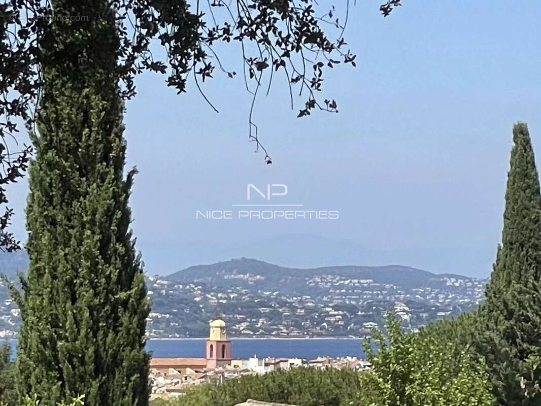 Appartement à SAINT-TROPEZ
