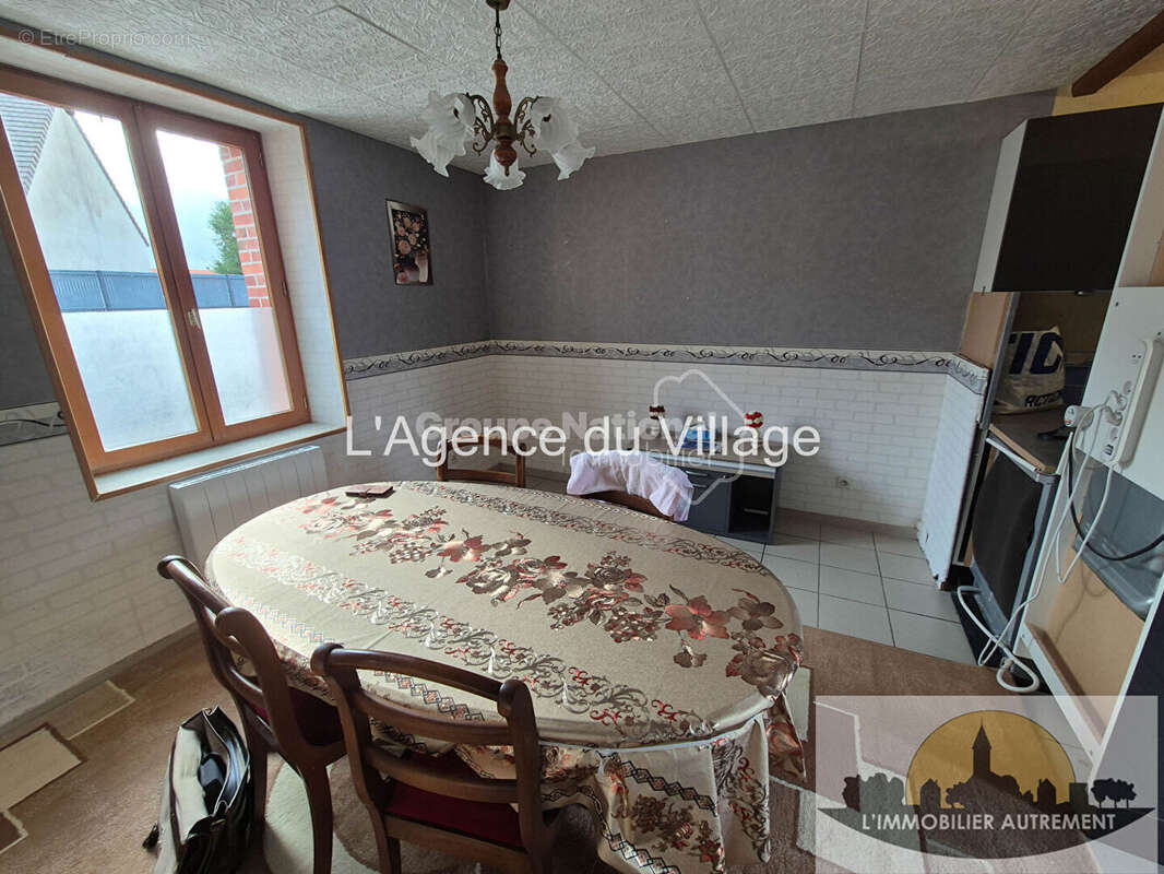 Maison à SAINT-CREPIN-IBOUVILLERS