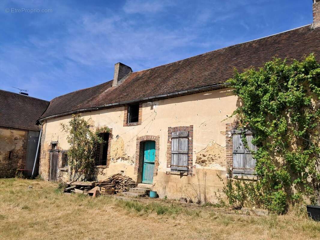 Maison 100 m² à Coulours  - photo 5