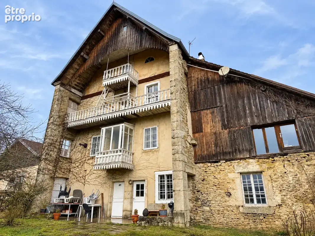 Vente d’une maison bourgeoise située à Belleherbe (25380) en VIAGER. - photo 3