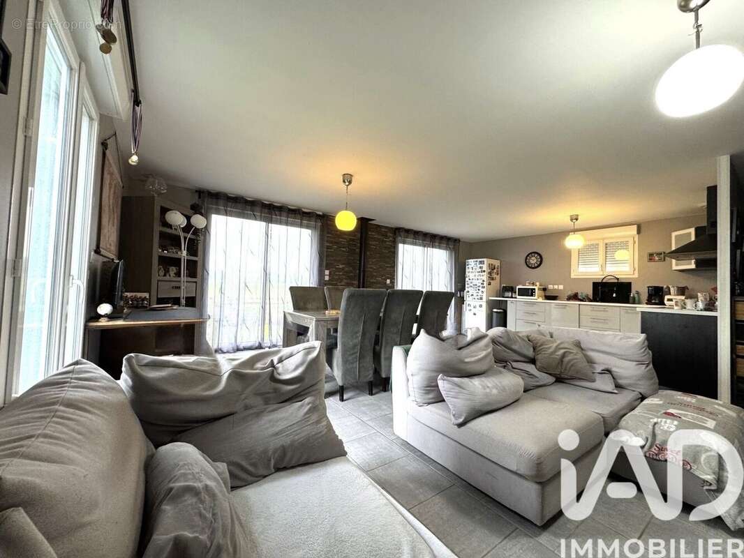 Maison 95 m² à Glos-Sur-Risle  - photo 6