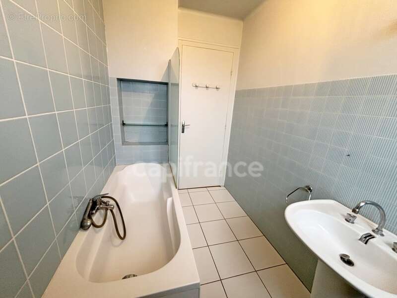 Maison à PLONEVEZ-PORZAY