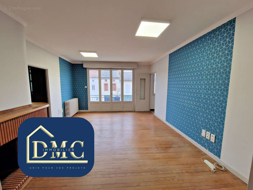 Appartement à SAVERDUN