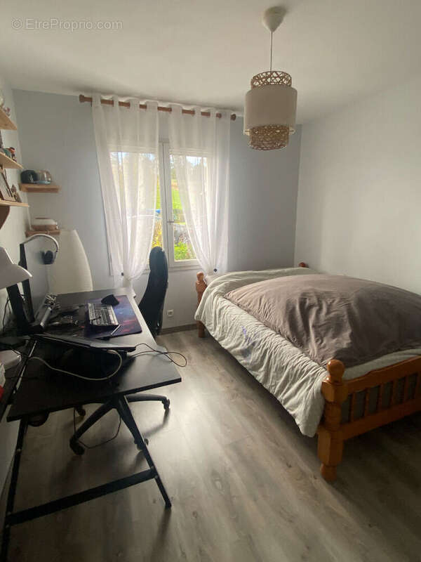 Maison à LA SAUVETAT-DE-SAVERES