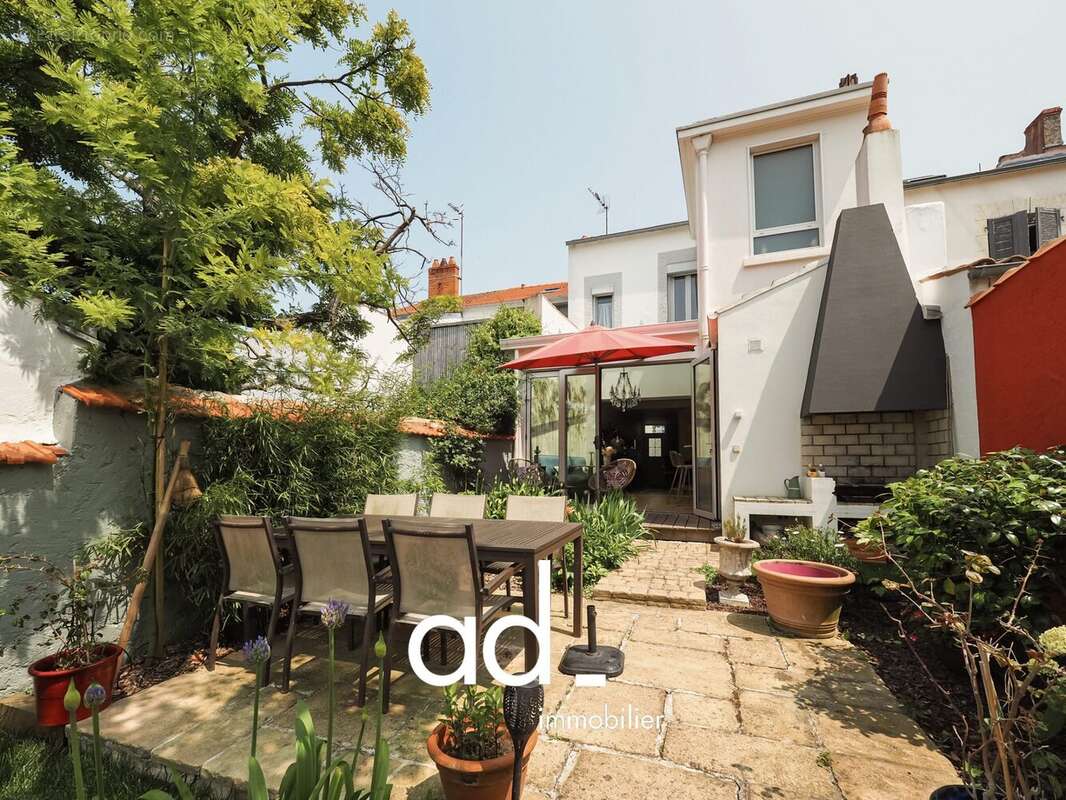 Maison à LA ROCHELLE