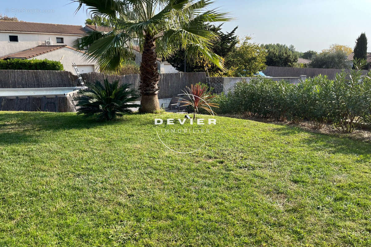 Maison à SAINT-GENIES-DES-MOURGUES