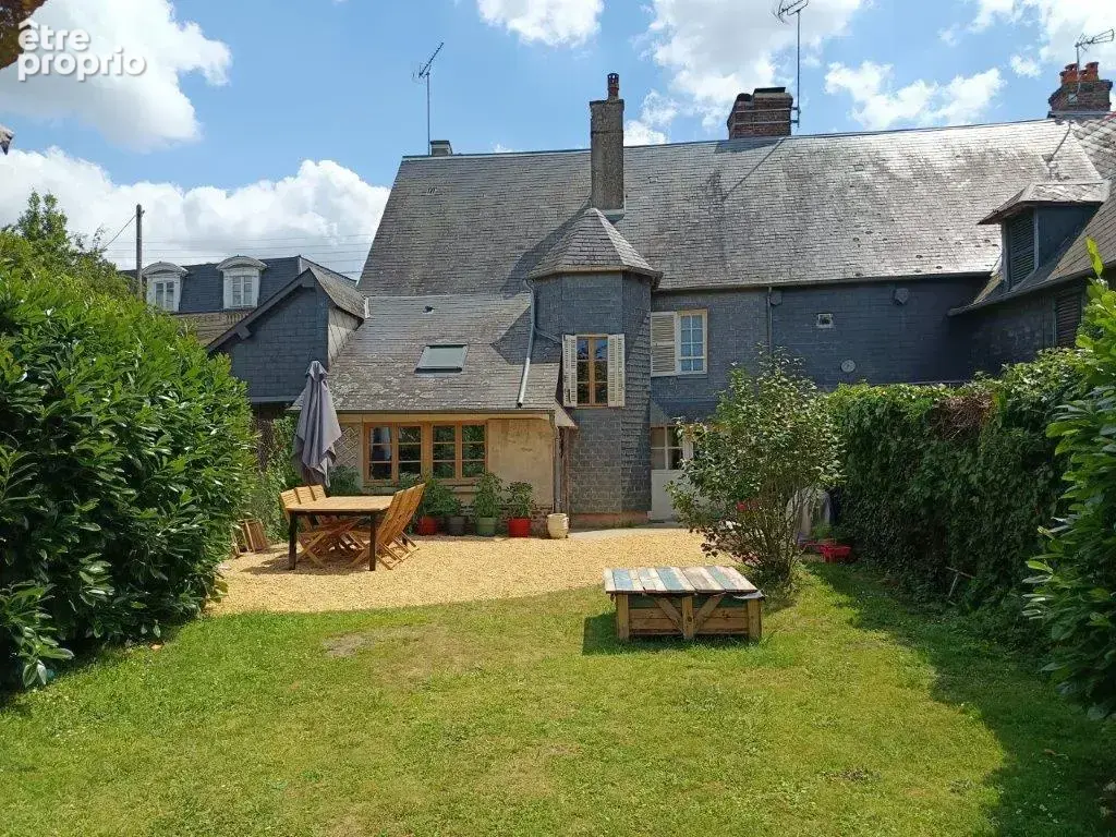 Pont l'eveque - maison de ville avec jardin et terrasse - photo 12