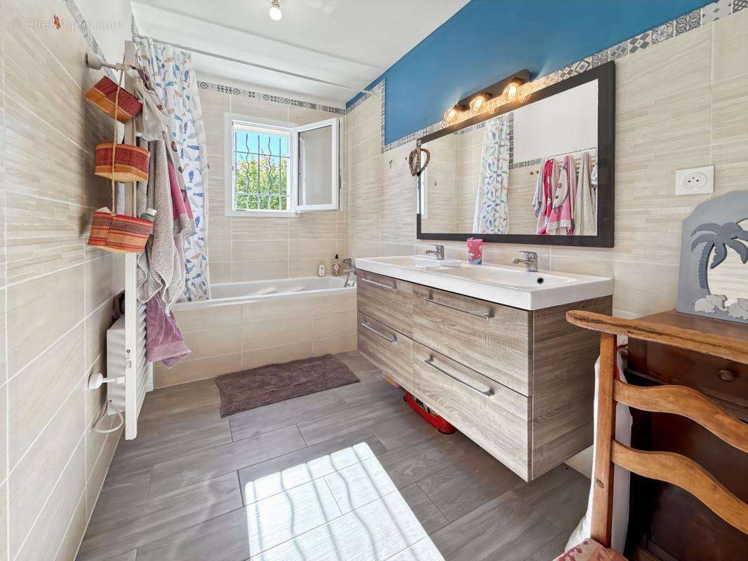 Maison à MARSAC-SUR-L'ISLE