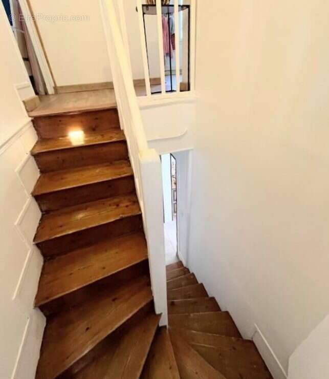 Maison à ECRAINVILLE