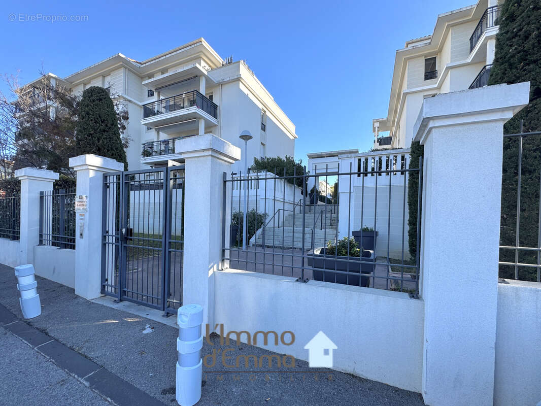 Appartement à MARSEILLE-13E