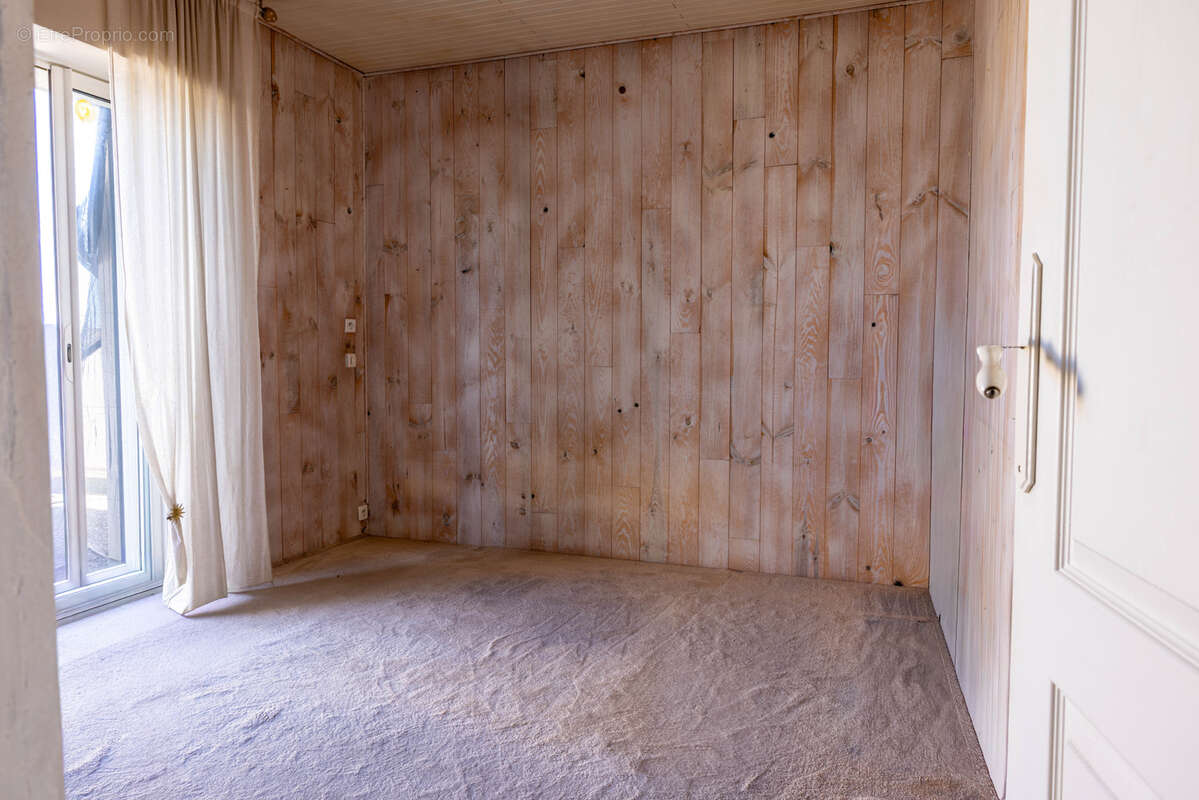 Appartement à CHATEAUNEUF-LES-MARTIGUES