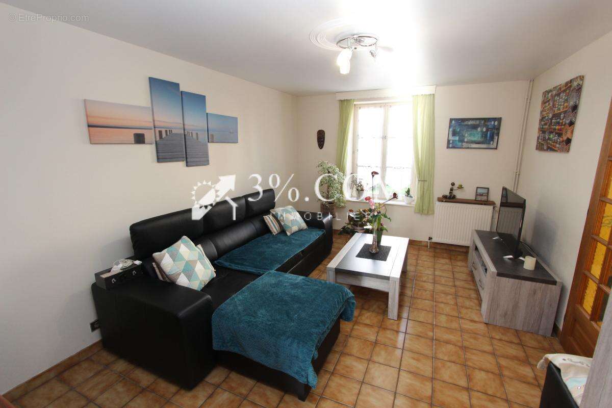 Maison à THAON-LES-VOSGES