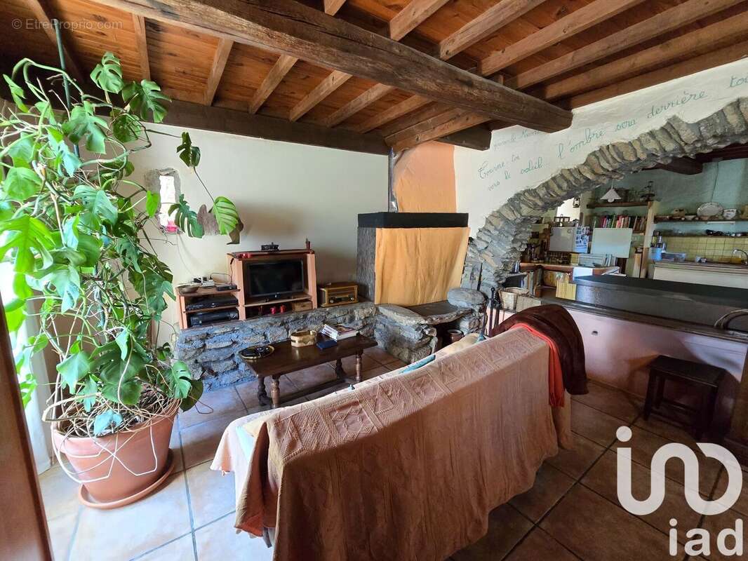 Maison 115 m² à Villeneuve-Les-Corbieres  - photo 5