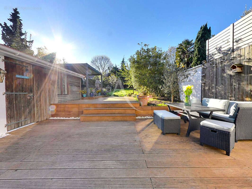 Maison à BRY-SUR-MARNE