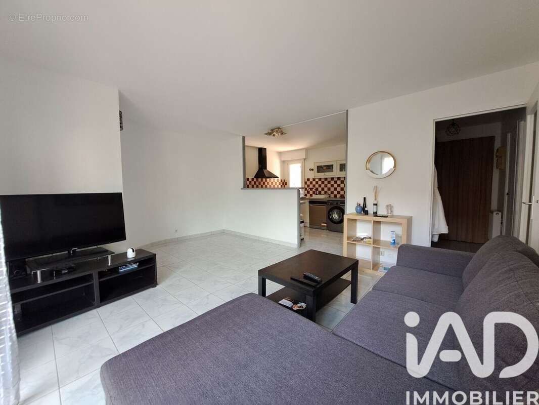 Photo 3 - Appartement à MONTIGNY-LE-BRETONNEUX