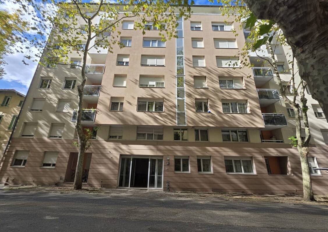 Appartement à VILLEURBANNE