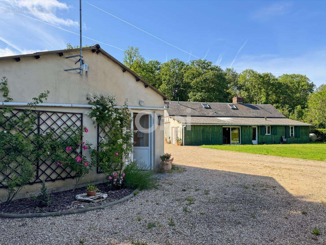 Maison à LE FIDELAIRE