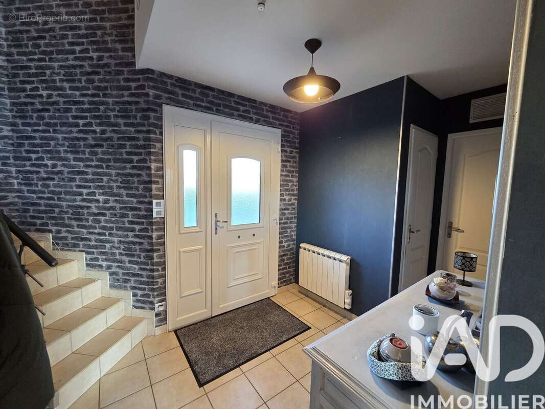 Photo 8 - Maison à SAI