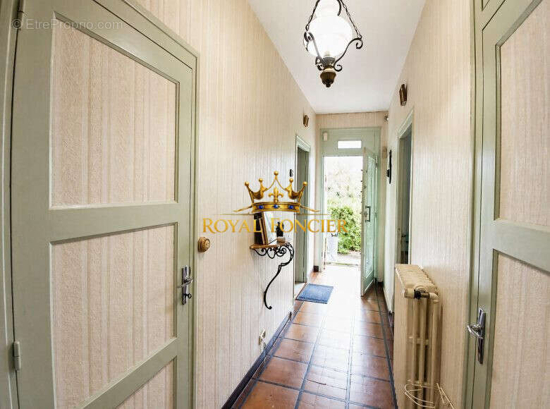 Maison 80 m² à Ligueil  - photo 2