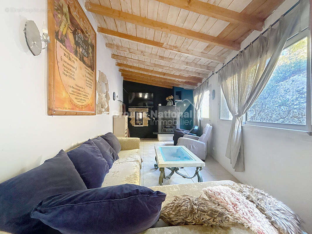 Maison à CHEVAL-BLANC