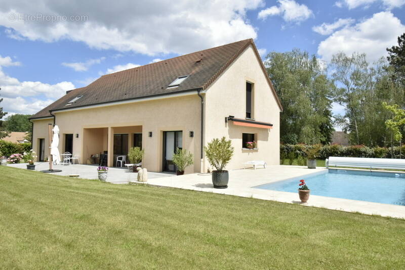 n°1 - Maison à GIVRY
