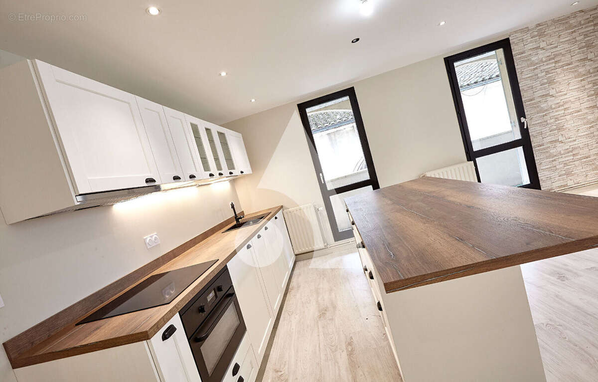 Appartement à VILLEFRANCHE-SUR-SAONE