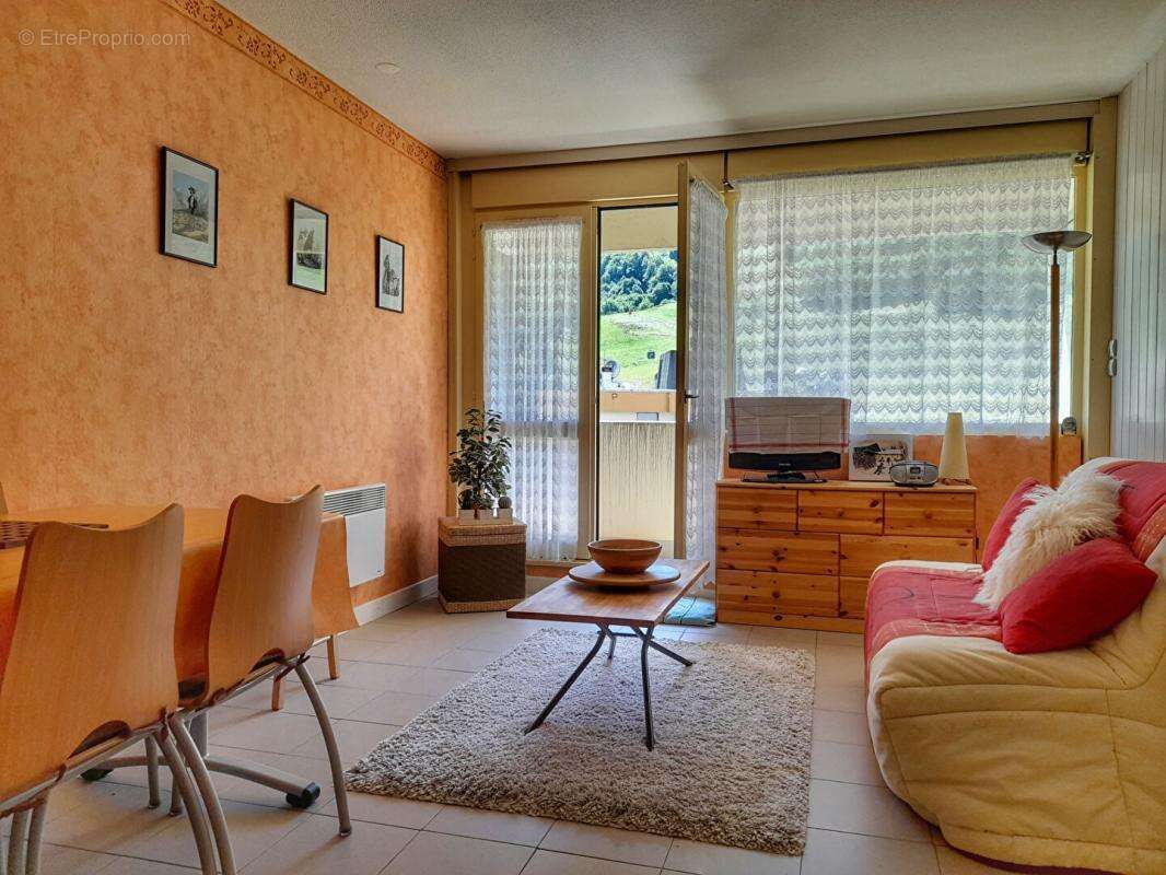 Appartement avec balcon, vue sur les sommets - photo 10