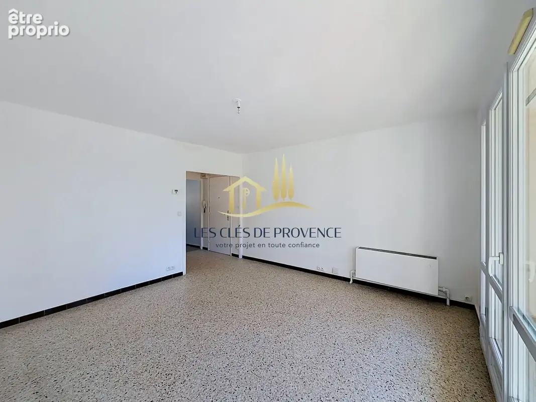 Appartement 3 pièces avec terrasse - photo 2