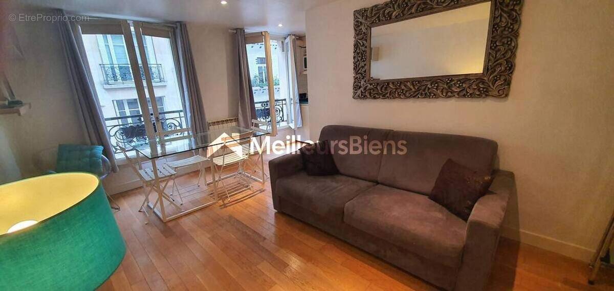 Appartement à PARIS-6E