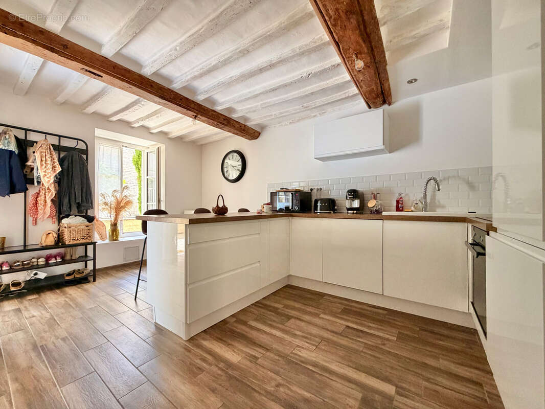 Maison rénovée de charme à REVIERS - photo 7