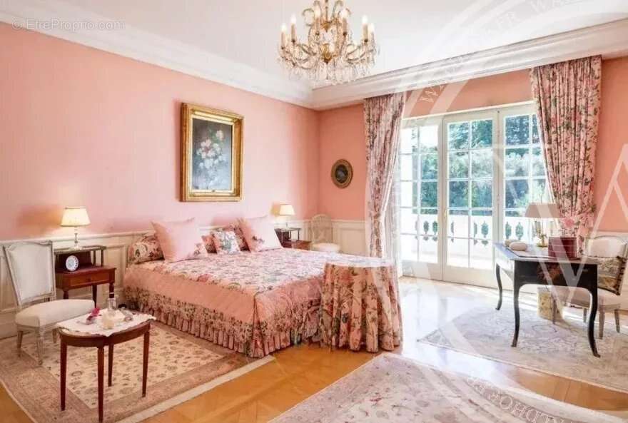 Maison à ANTIBES