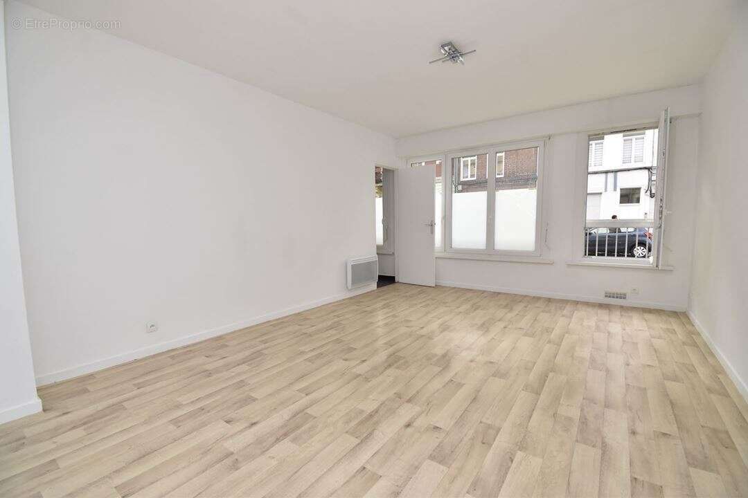Appartement 63 m² à Lille  - photo 4