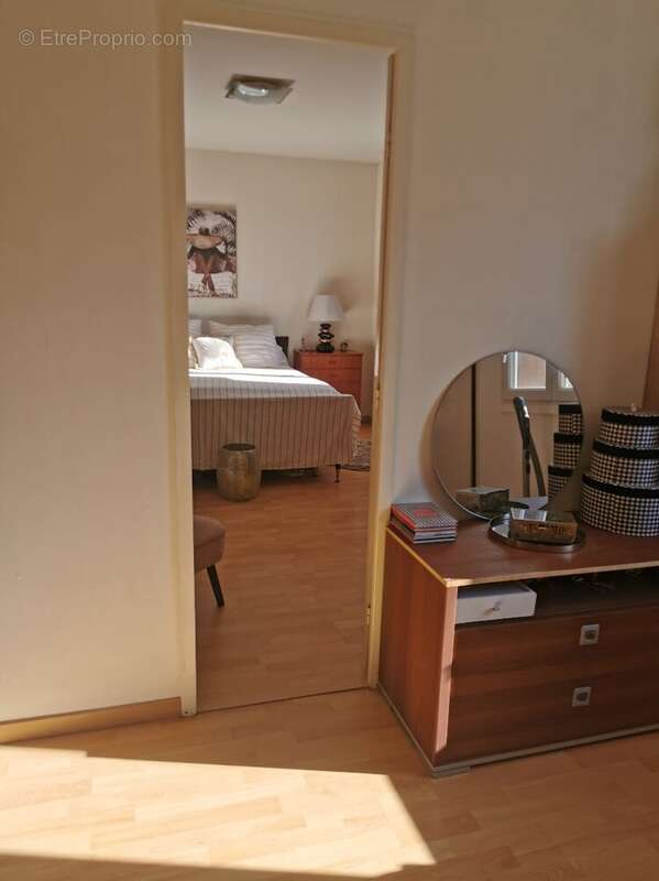 Maison à NISSAN-LEZ-ENSERUNE