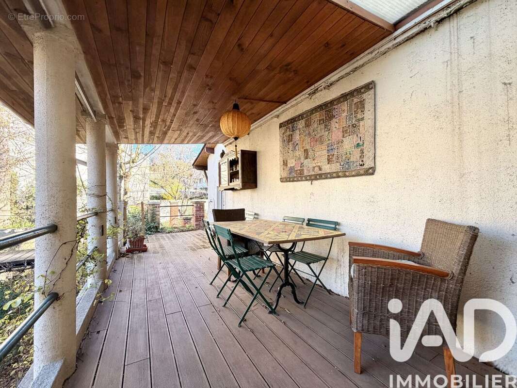 Photo 2 - Maison à LE PLESSIS-ROBINSON