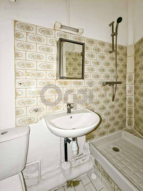 Appartement à PARIS-20E