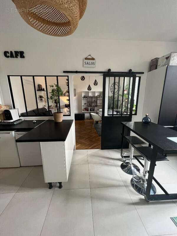 Appartement à DECINES-CHARPIEU