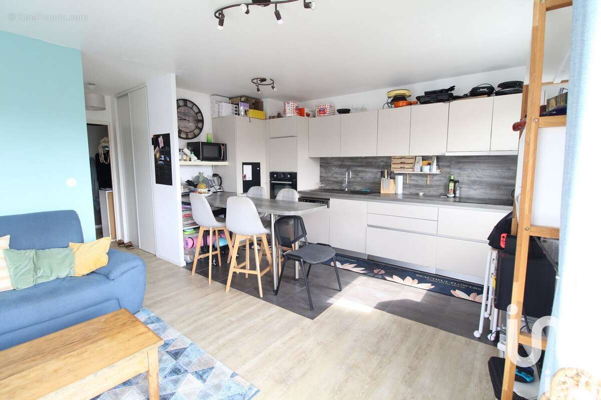 Photo 3 - Appartement à MONTIGNY-LES-CORMEILLES