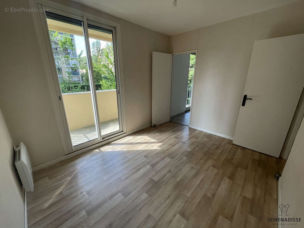 Appartement à COLOMIERS