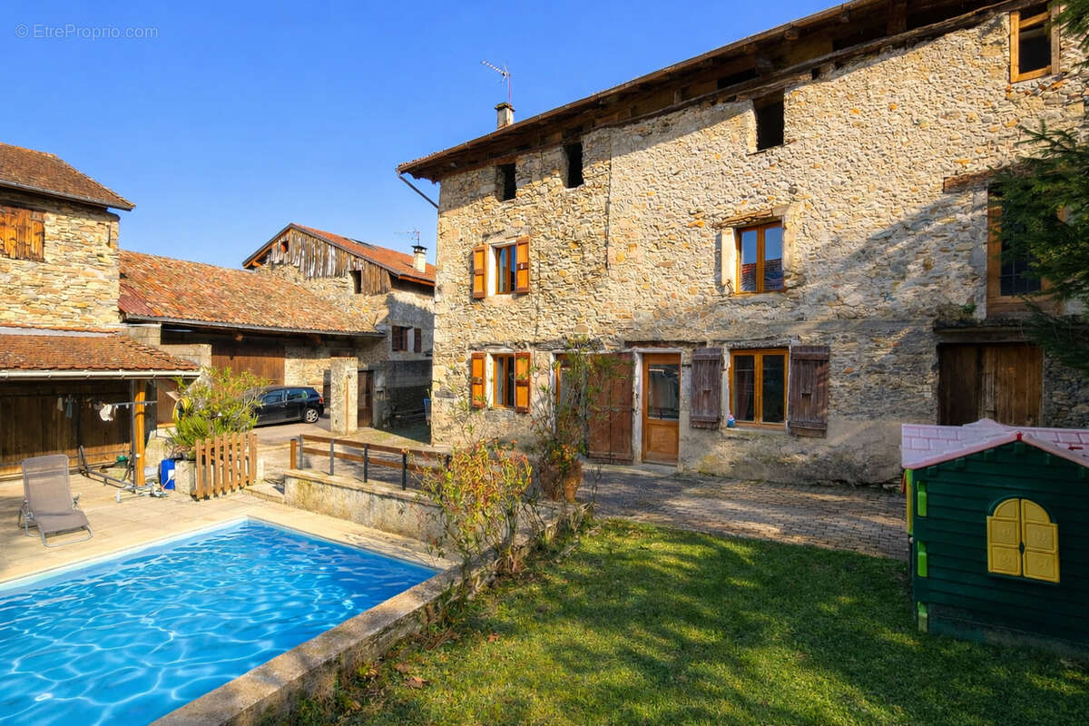 Maison à SAINT-MAXIMIN