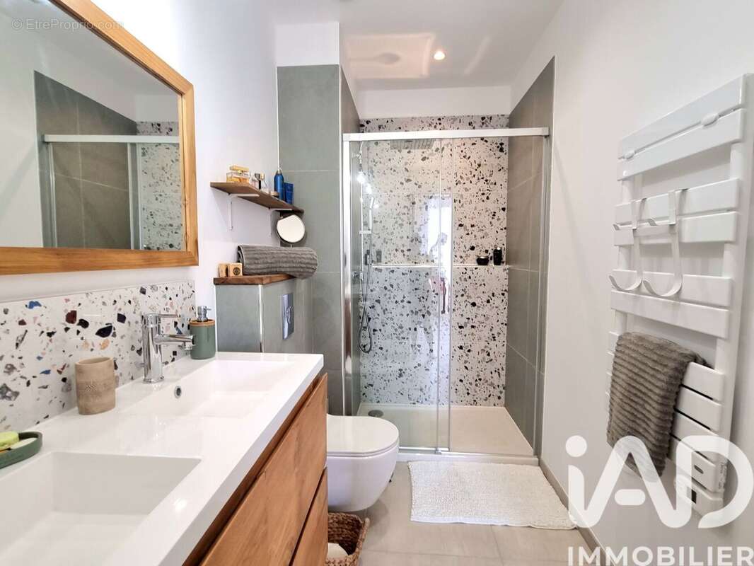 Photo 8 - Appartement à BORMES-LES-MIMOSAS