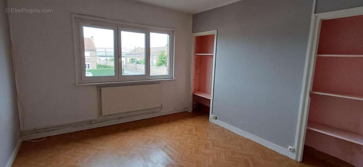 Maison à AUBERCHICOURT