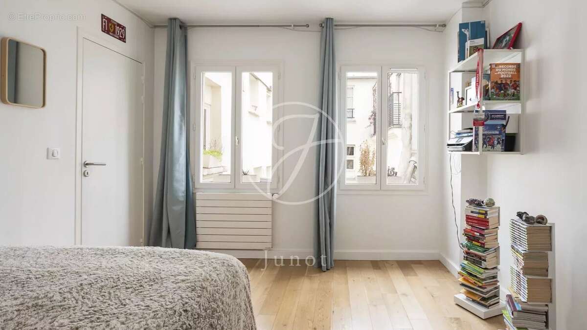 Appartement à PARIS-6E