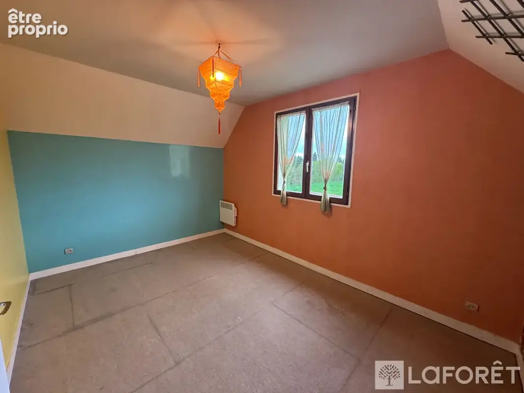 Maison familiale de 140 m²  7 chambres Terrain de 2 110 m² Proche La Ferté-Frênel - photo 17