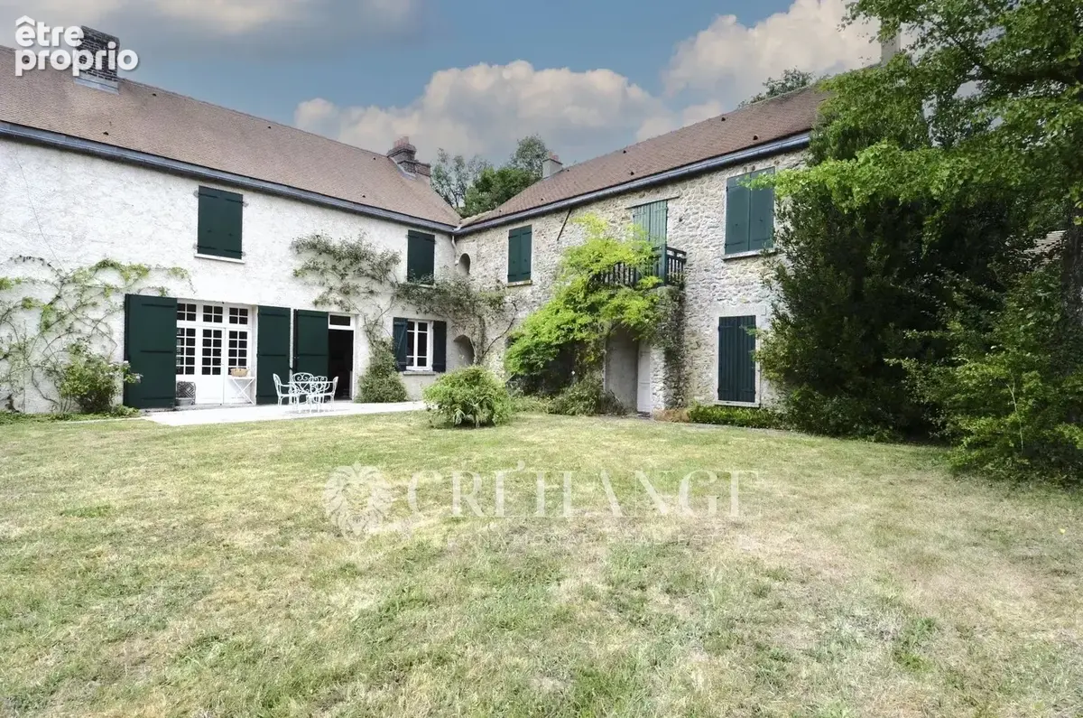 Photo Maison à Mezieres-Sur-Seine au prix de 850 000€